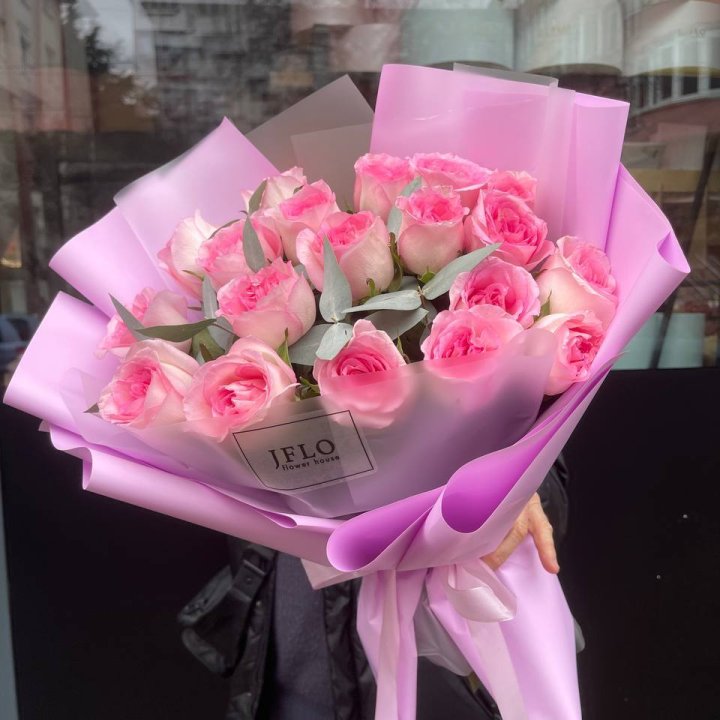  19 розовых роз в Оренбурге