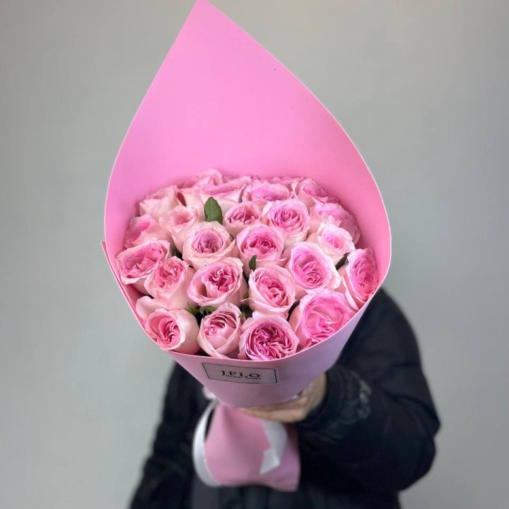 25 нежных роз в Оренбурге