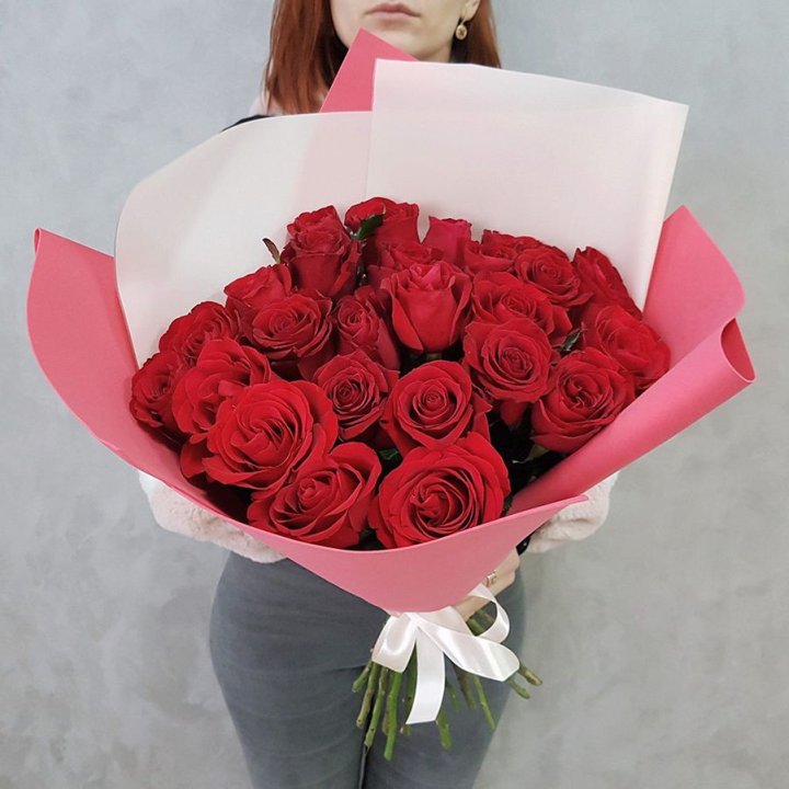 25 Красных роз рози вайт в Оренбурге