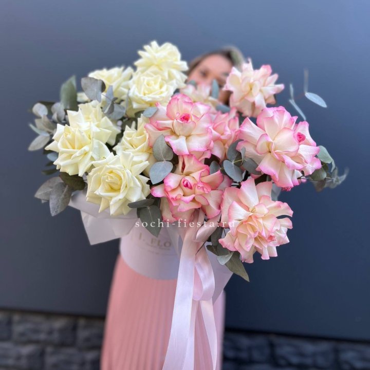 15 Французских роз в боксе в Оренбурге