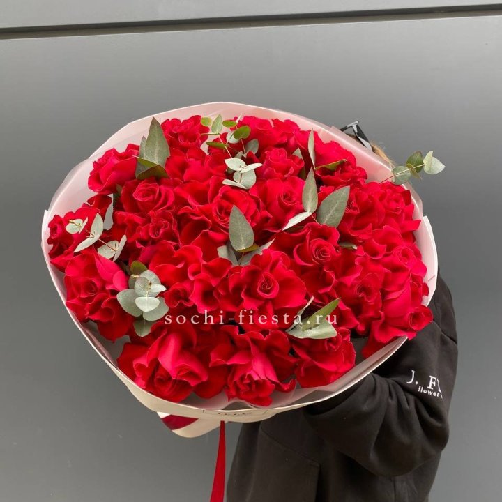 23 Красных французских роз в Оренбурге