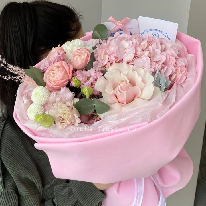 Авторский букет "Пинки" в Оренбурге