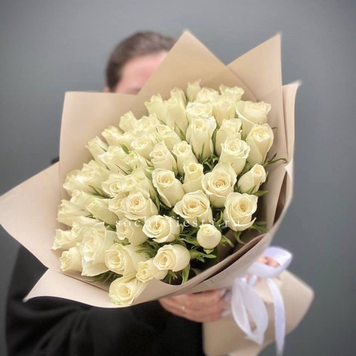 51 белая кенийская роза  в Оренбурге