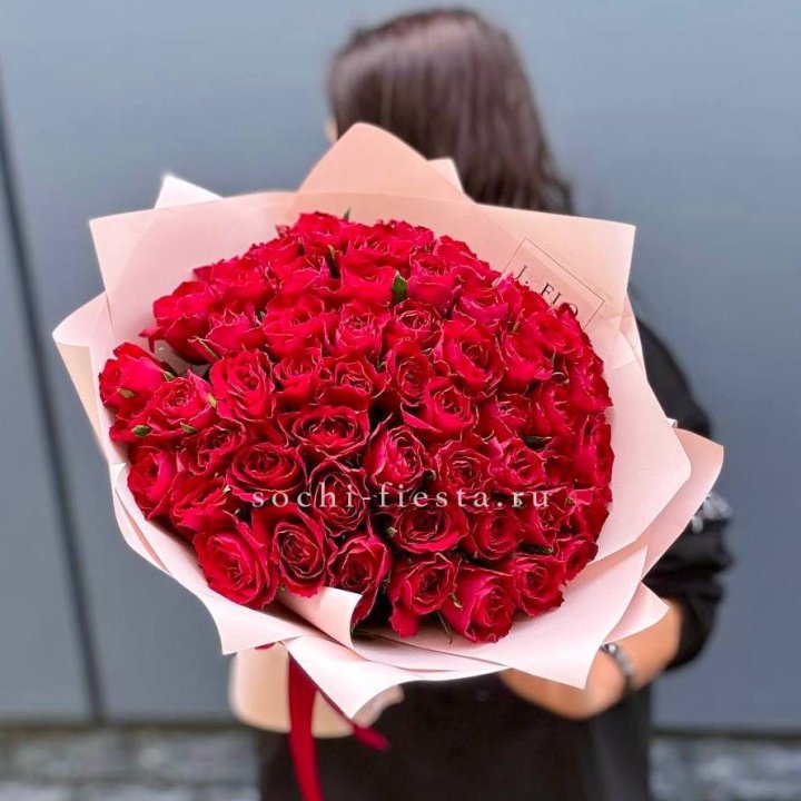 55 кенийских роз в Оренбурге