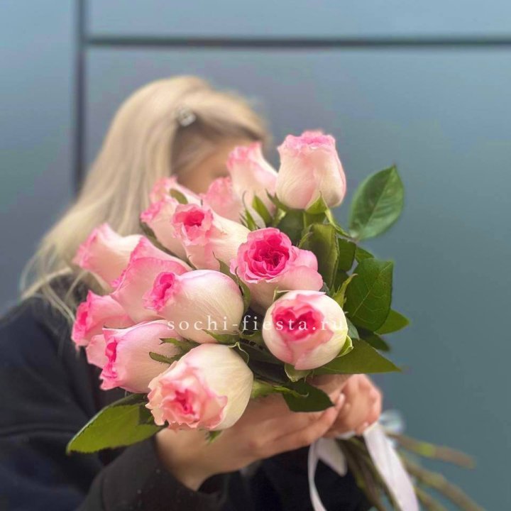 15 роз Мандала в Оренбурге