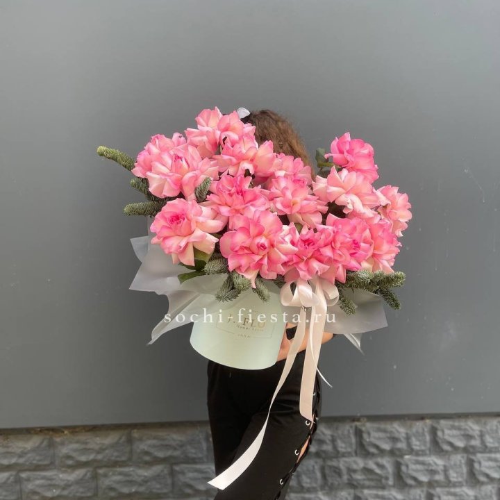 Бокс из 15 французских роз в Оренбурге