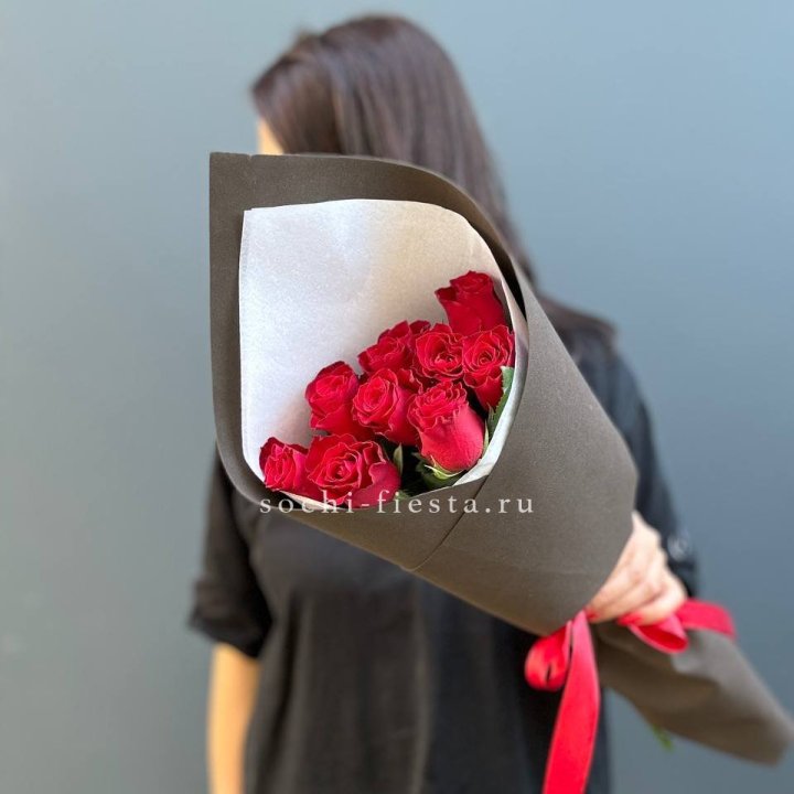9 красных роз в фоамиране в Оренбурге