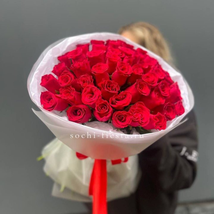 55 красных роз "Амелия" в Оренбурге