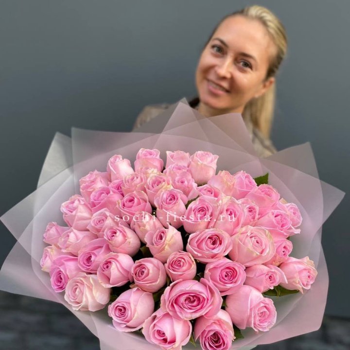 51 розовая роза в Оренбурге