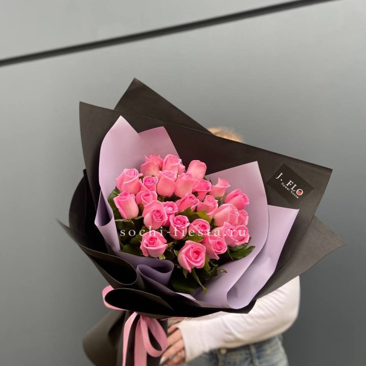 19 розовых роз  в Оренбурге