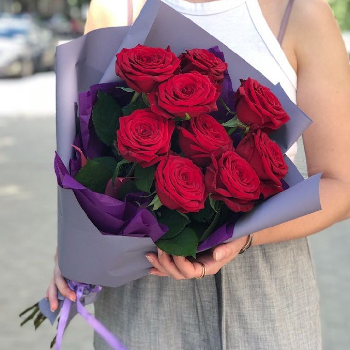 9  красных роз №1 в Оренбурге