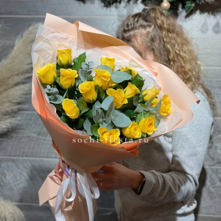 15 желтых роз в Оренбурге