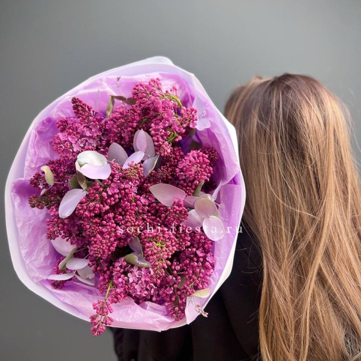 Букет сирени  в Оренбурге