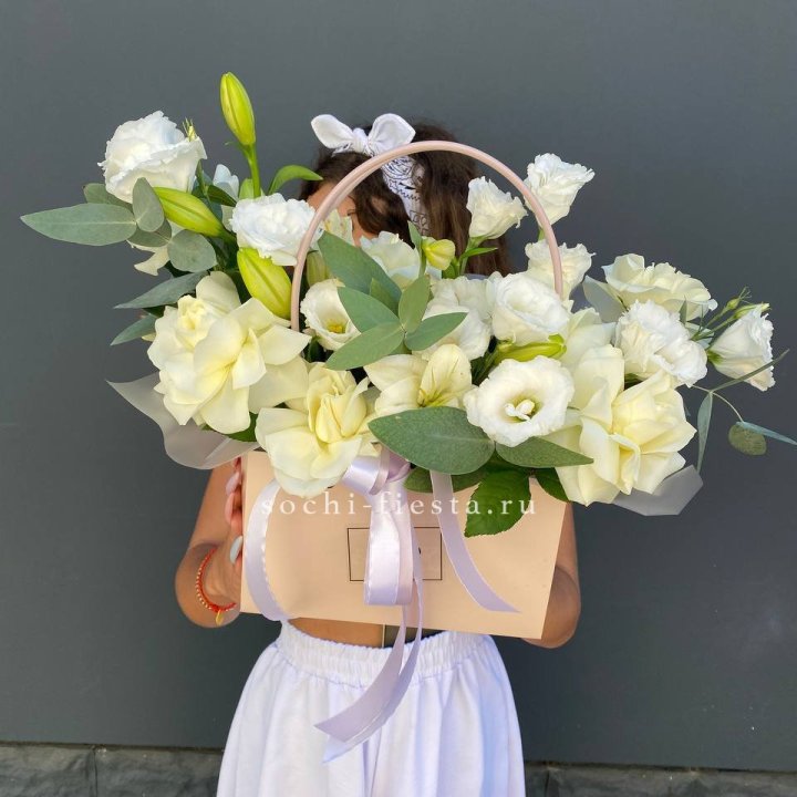Сумочка цветов "Матина" в Оренбурге