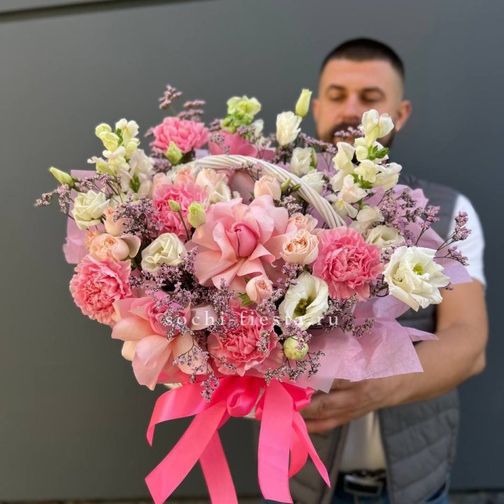 Цветочная корзина №1 в Оренбурге