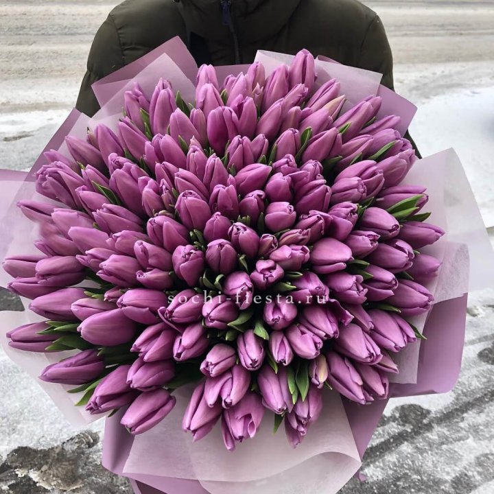 101 сиреневый тюльпан в Оренбурге