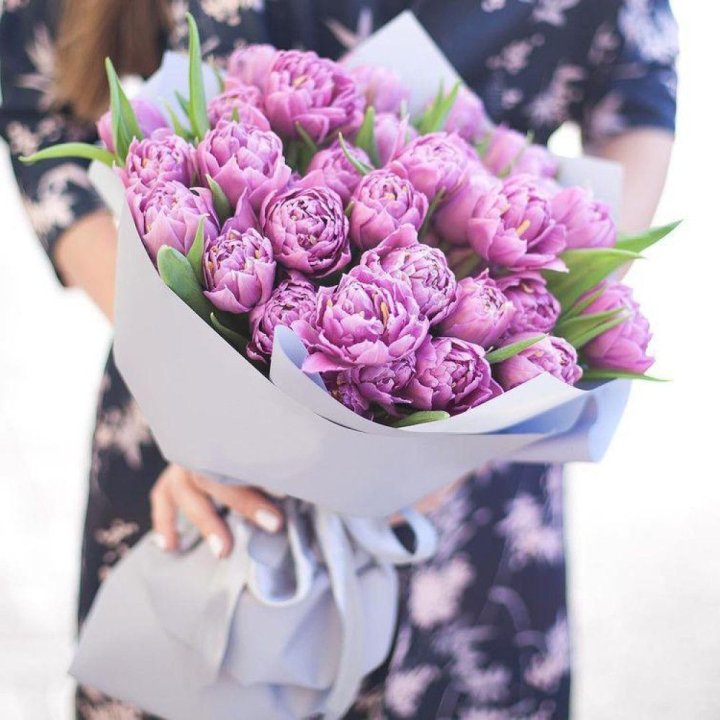 Тюльпаны "Пионс" в Оренбурге