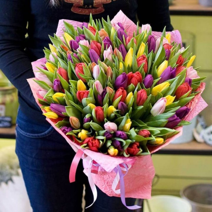 101 тюльпан "Джуси" в Оренбурге